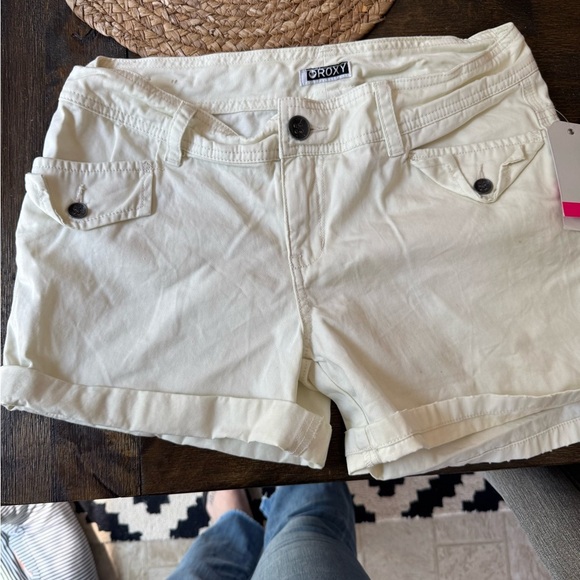 Roxy NWT utility shorts off white size 9 - Picture 4 of 5